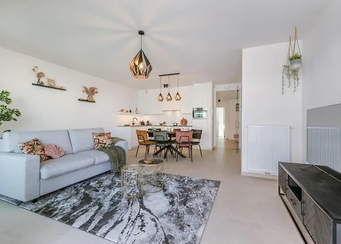 Holiday home Huswell - Modern With South Facing Terrace