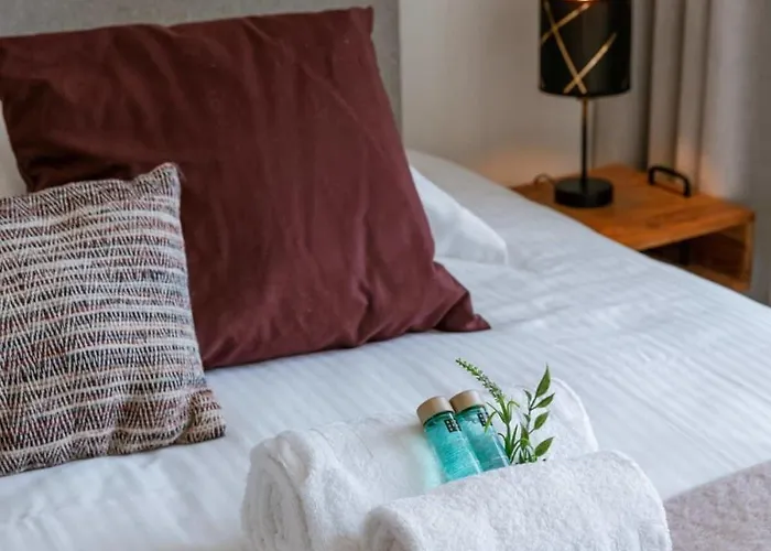 Huswell - Modern With South Facing Terrace Holiday home